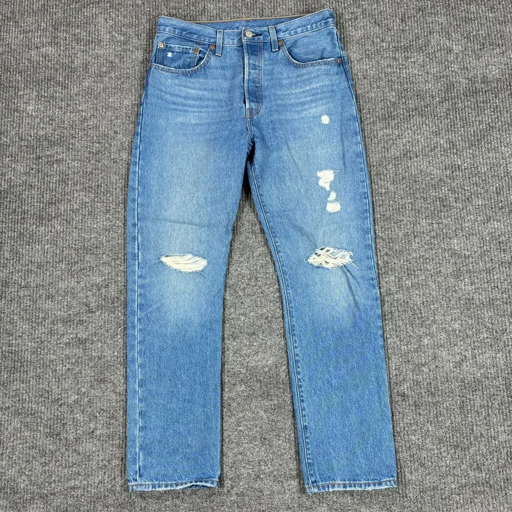 Levis 501 Mens Straight Leg Jeans Size 30x30 Blue Denim Distressed Mid Rise